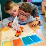 Animations scientifiques en écoles maternelles et primaires sur le thème "C'est dans l'air"