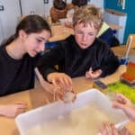 Animations scolaires : Du plan au solide 12
