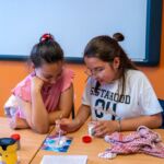 Animations scolaires : Chercheur en laboratoire 2
