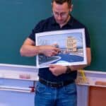 Animations scolaires : Chercheur en laboratoire 10