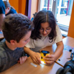 Animations scolaires : Chercheur en laboratoire 6